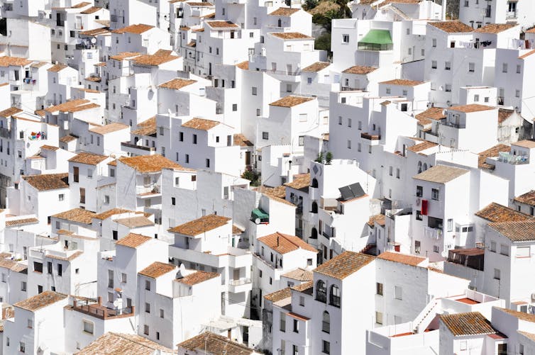 white houses in spain